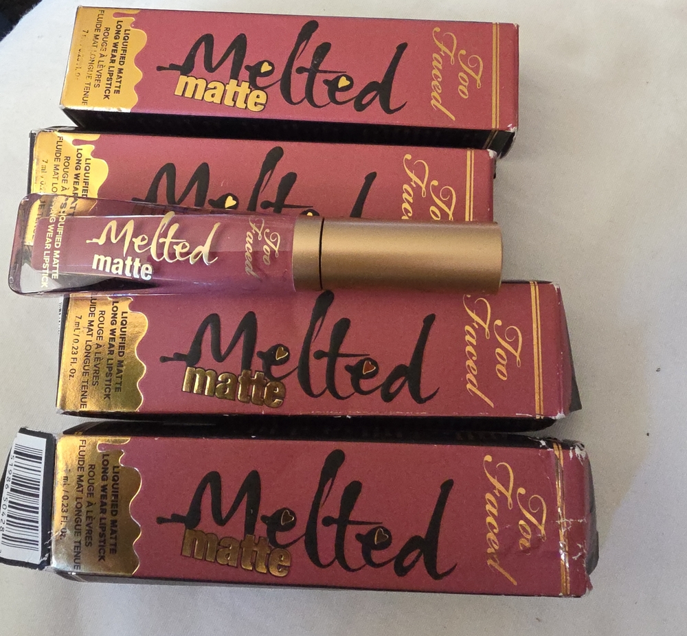 Too Faced Melted Matte Liquid Lipstick - Deep Berry Pink